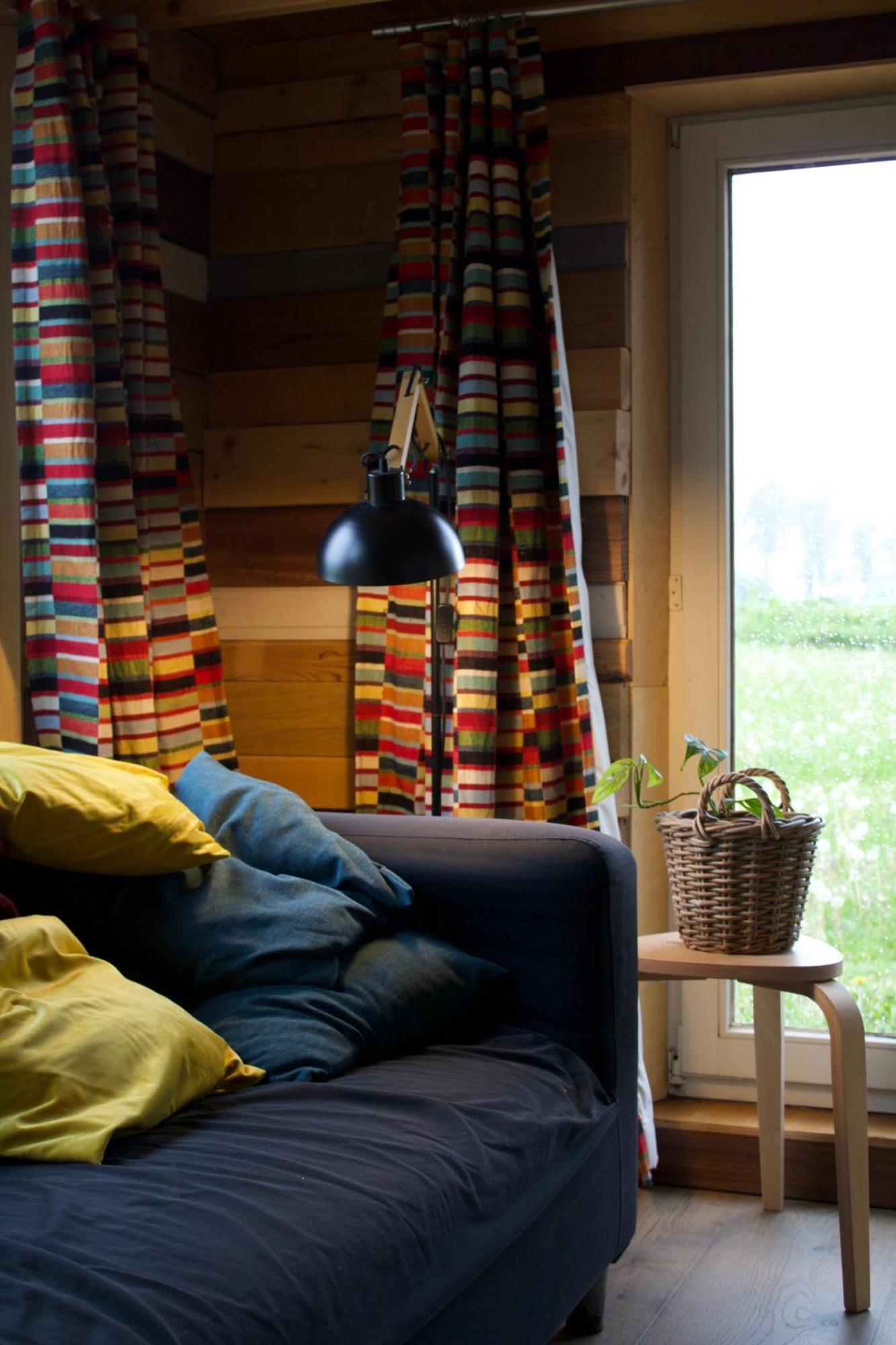 Tiny House Les Jours Heureux Sejour Nature Pres De Dinant Et Des Lacs De L Eau D Heure Villers-le-Gambon Exterior foto