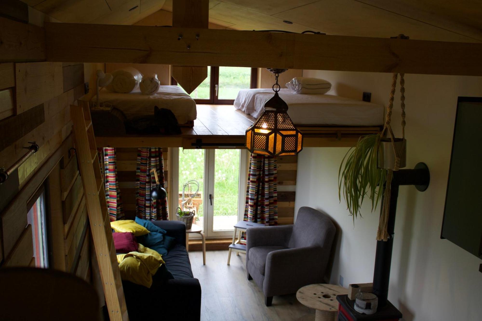 Tiny House Les Jours Heureux Sejour Nature Pres De Dinant Et Des Lacs De L Eau D Heure Villers-le-Gambon Exterior foto